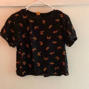 Cropped t-shirt. Lightly worn and very lightweight.